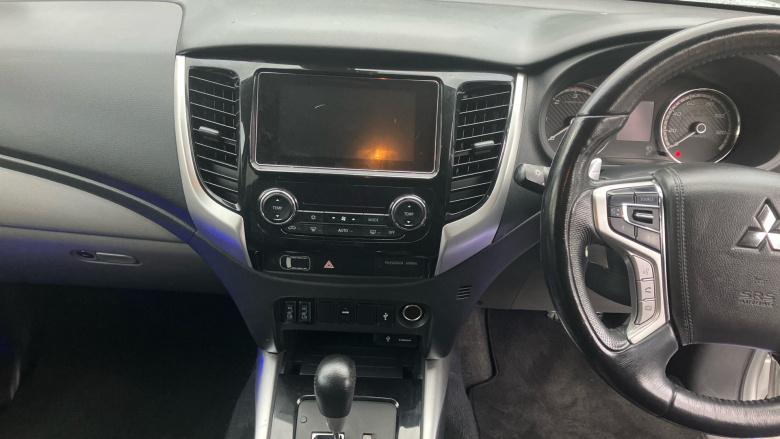 Mitsubishi L200 Lwb Lb Diesel Double Cab DI-D 178 Barbarian 4WD Auto